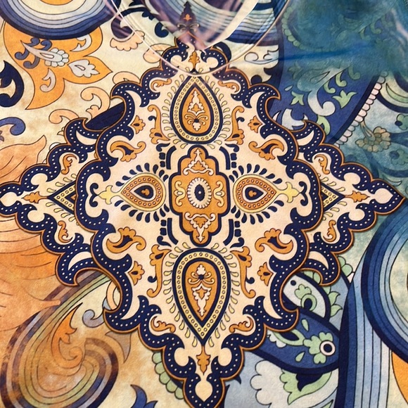 Karen by Karen Kane Short-Sleeve Shirt, Boho, Floral, Colorful,  Sleeves, Size M - Picture 4 of 9